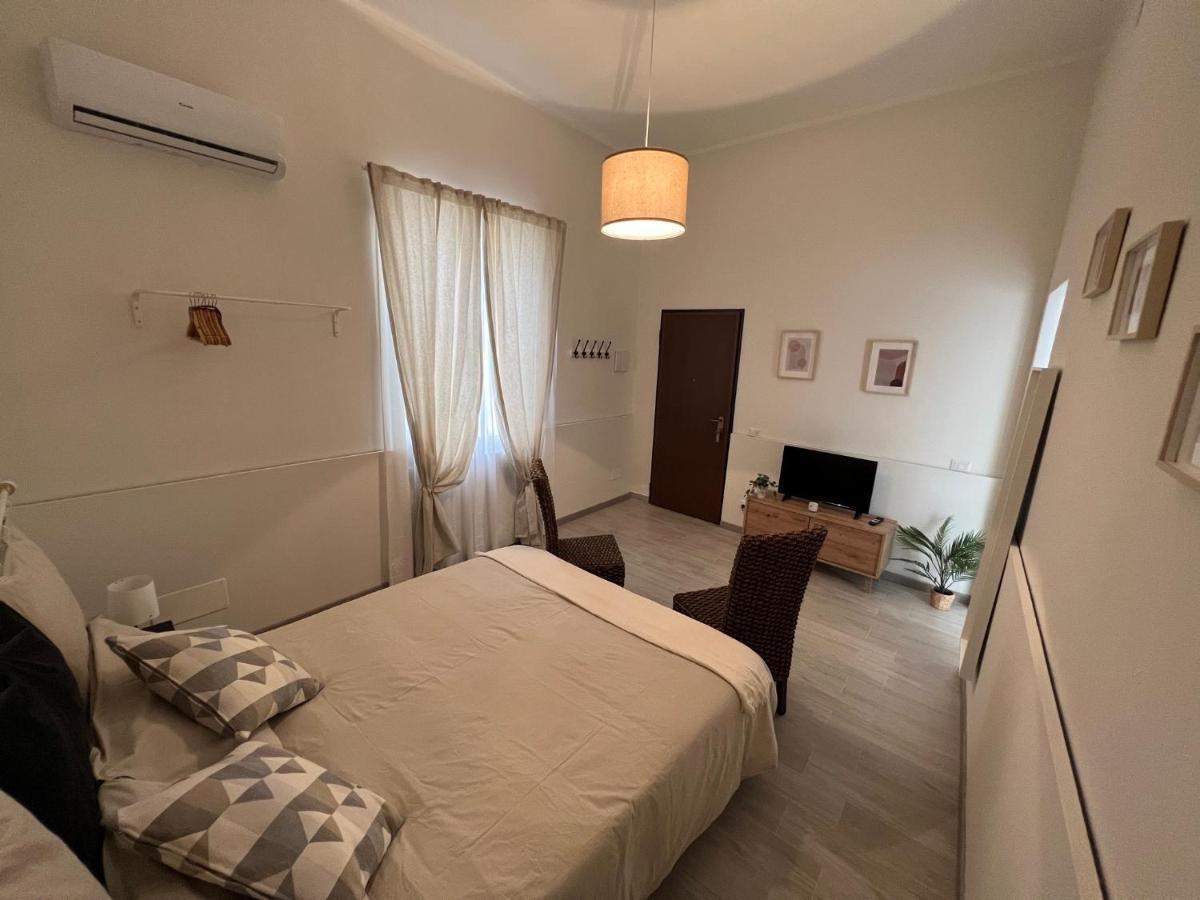 Zinbi'S House Apartment Catania Bagian luar foto